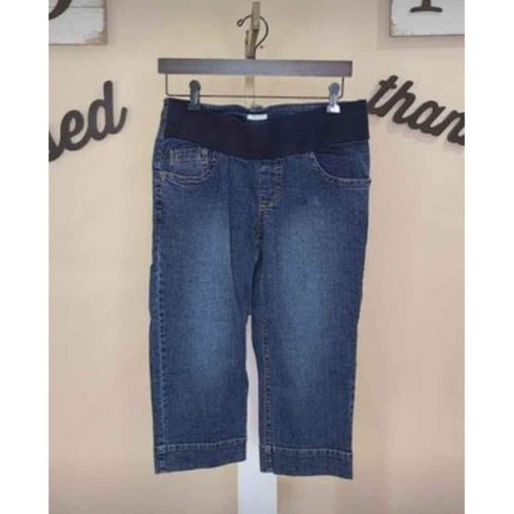 Maternity Size Small Duo Maternity Stretch Capri Jeans